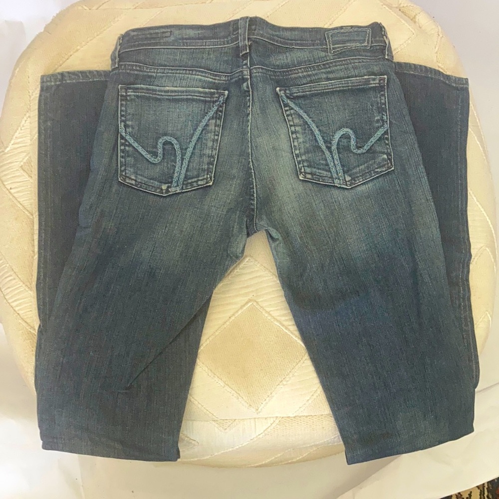 CITIZENS of HUMANITY Jeans.